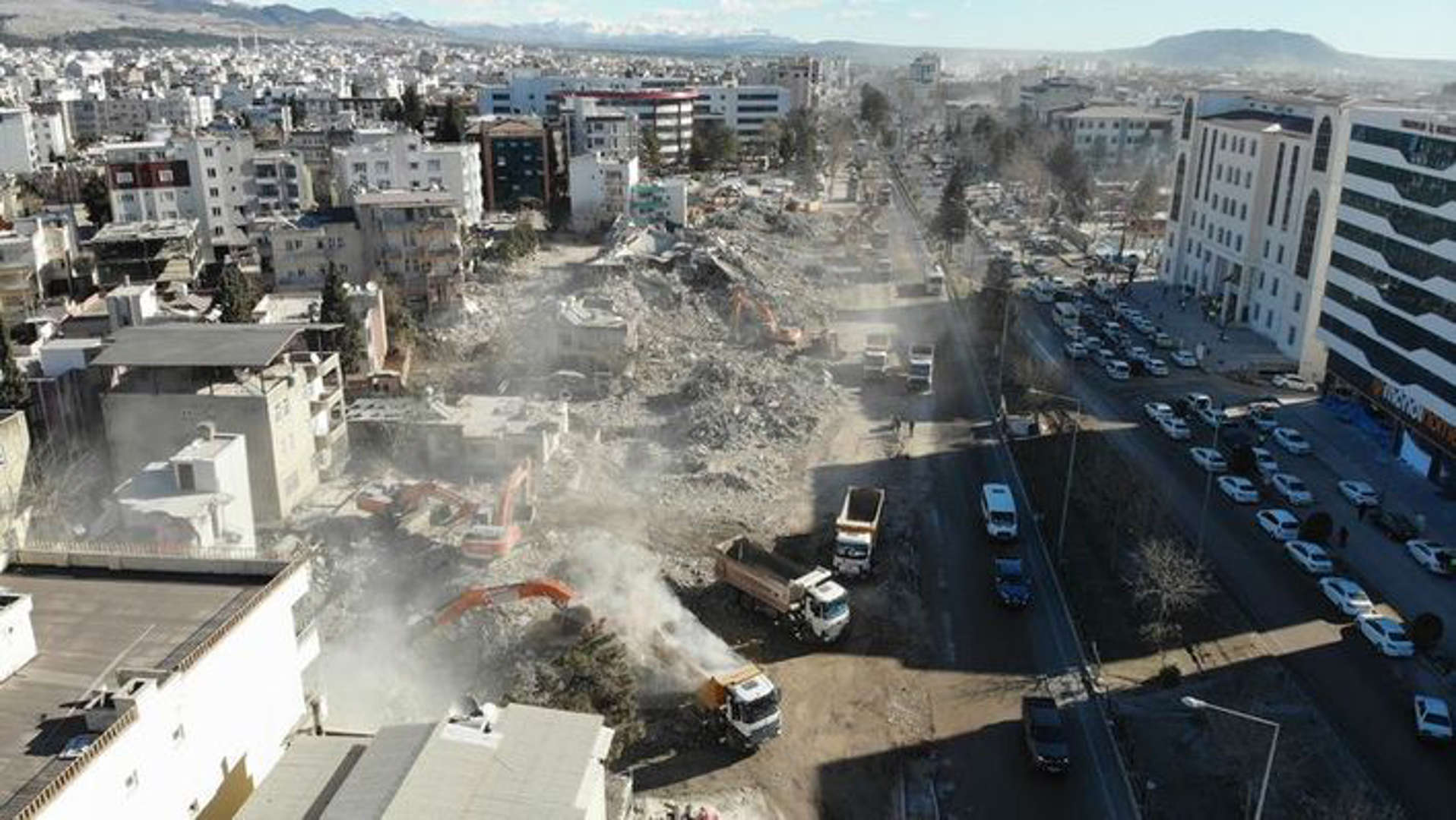İTÜden deprem raporu: Deprem yepyeni bilgiler içermekte